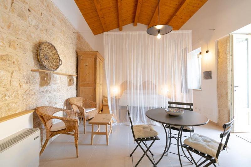 Baglio Cella - Appartamenti Per Vacanze Módica Exterior foto