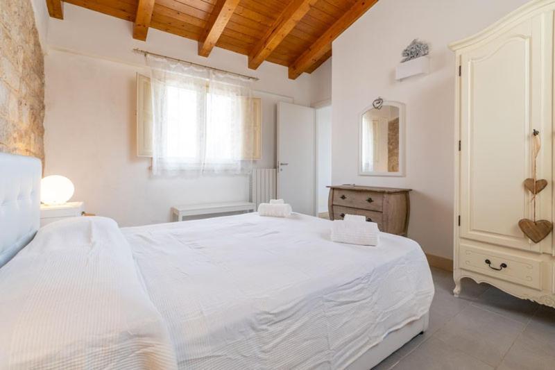 Baglio Cella - Appartamenti Per Vacanze Módica Exterior foto